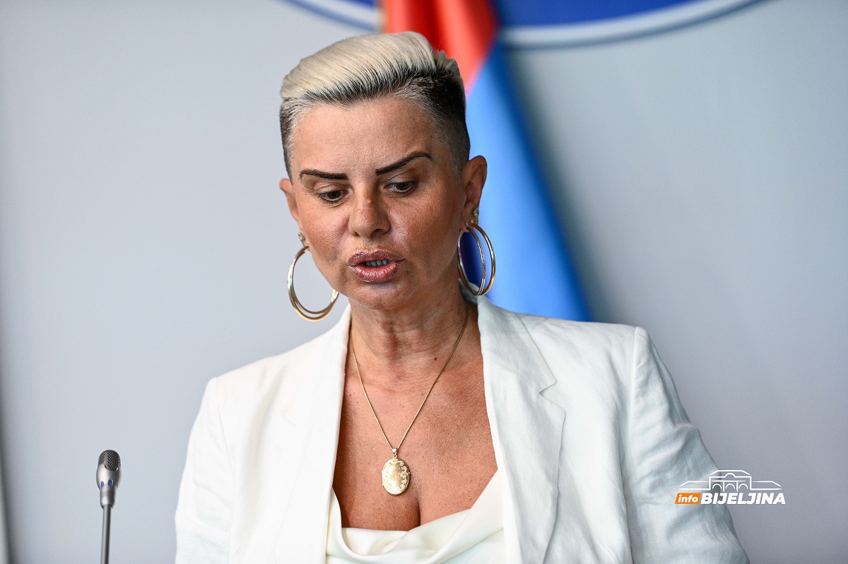 Božić: Povećan broj glasača i političkih subjekata za izbore u oktobru (FOTO)