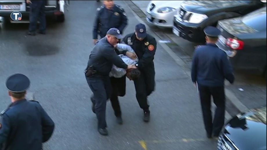 Muškarac iz BiH tukao ženu do smrti: Majka troje mališana preminula