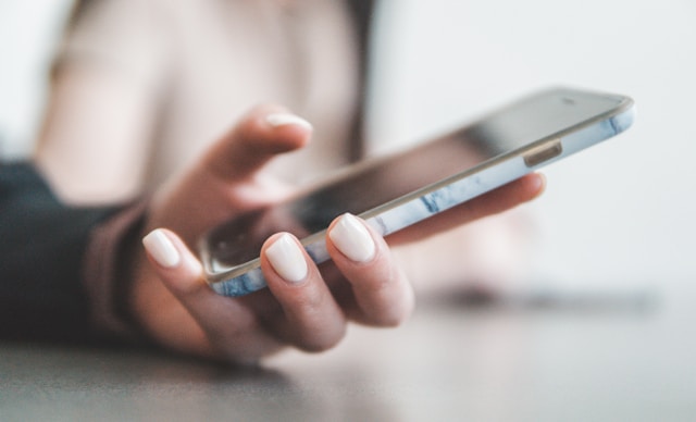 Sve čuvate na telefonu? Jedna greška može vas ostaviti bez fotografija, dokumenata i važnih podataka
