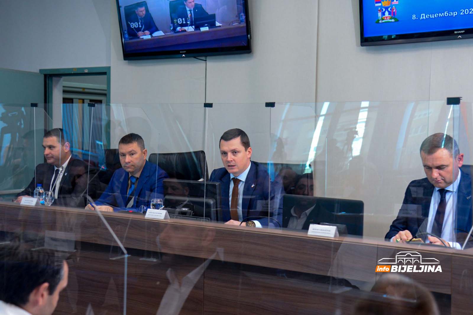 BIJELJINSKI ODBORNICI ZA INFOBIJELJINA Aleksandar Đurđević (SNSD): Bitno je po isteku mandata iza sebe vidjeti konkretne rezultate svog rada