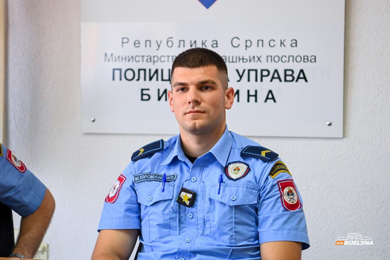 Bijeljinski policajci koji su gasili veliki požar u Semberiji: Razmišljali smo samo da spasimo ljude i imovinu (FOTO)