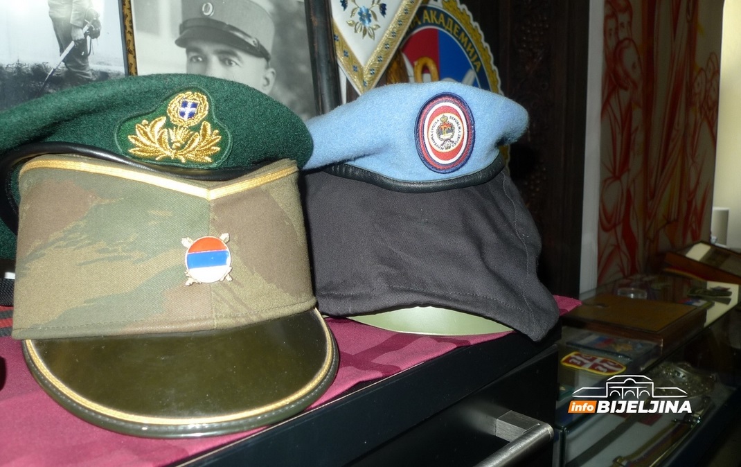 Jedinstvena muzejska zbirka u bijeljinskoj Crkvi besmrtnih heroja (FOTO)