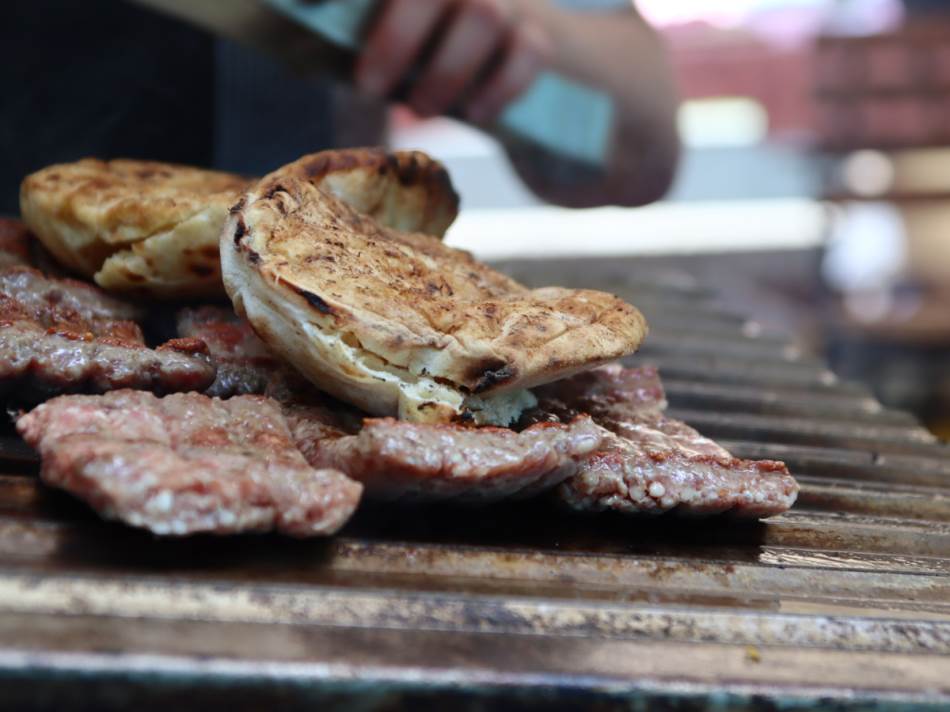 Banjalučki ćevap zvanično zaštićen oznakom garantovano tradicionalnog specijaliteta