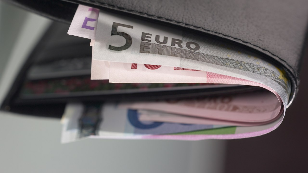 Poslodavci rađe daju bonus umjesto povećanja plata