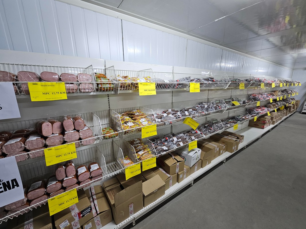 Kupci u Bijeljini otkrivaju novi način štednje: Hard diskont market MERE donosi cijene 20% niže
