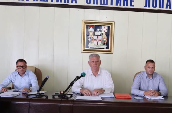 Održana sjednica Skupštine u Loparama: Odgovornim upravljanjem bužetom  obezbjeđuju dalji razvoj opštine