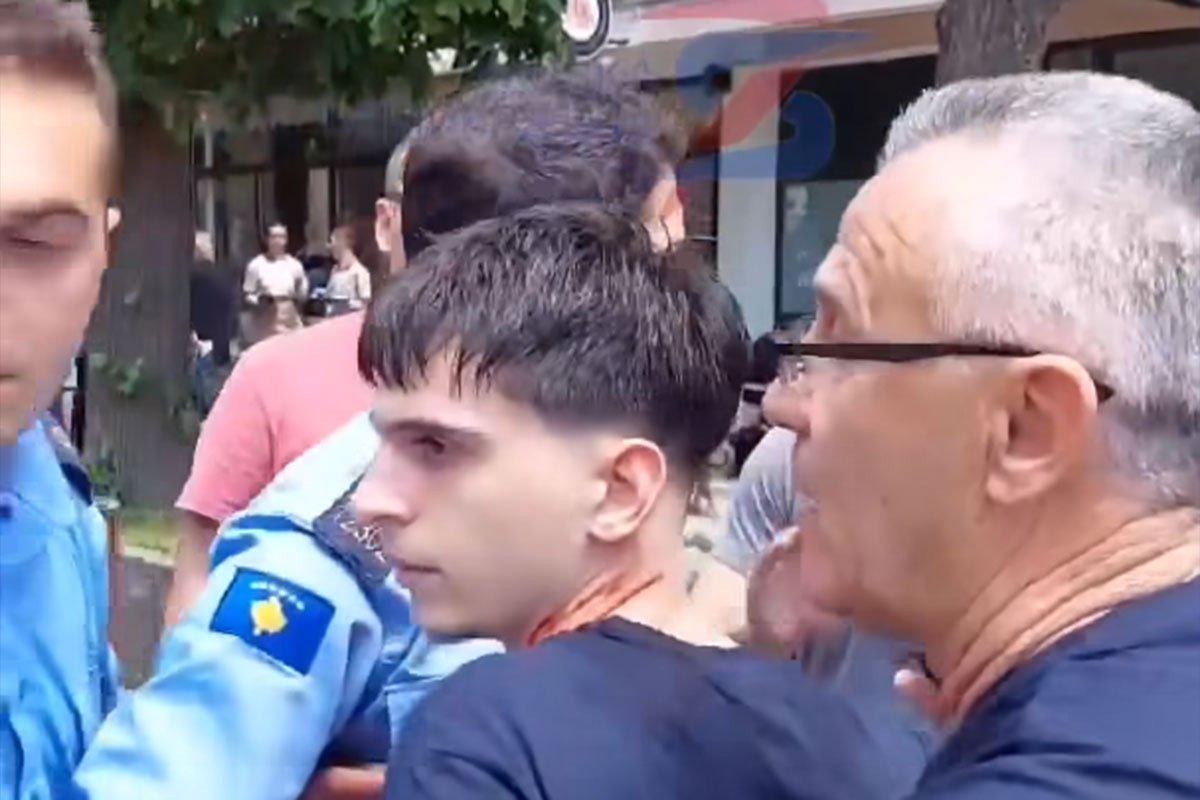 Napeto u Mitrovici, KFOR zabrinut: Srbi traže pravdu za napadnutog maturanta