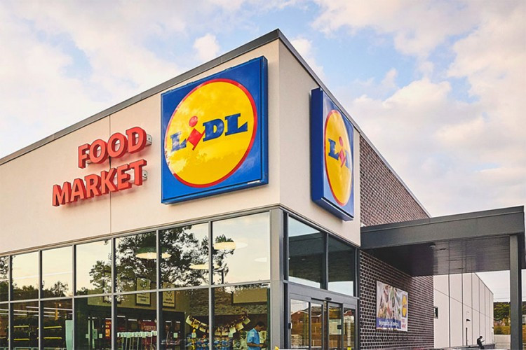 Lidl umjesto mlijeka prodavao vodu: Izvinili se kupcima