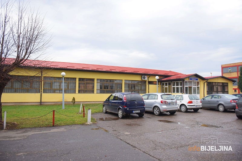U bijeljinskim srednjim školama ostalo 85 slobodnih mjesta