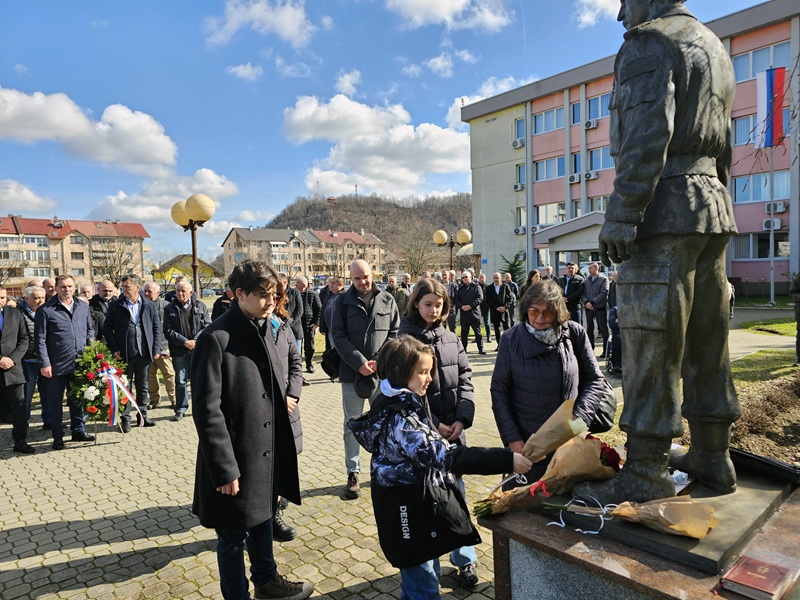 U Ugljeviku održani „Jovićevi dani“: Sjećanje na pukovnika Milana Jovića i borce VRS