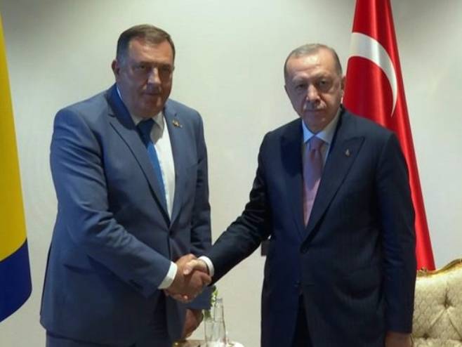 Dodik sutra sa Erdoganom o auto-putu i globalnim kretanjima