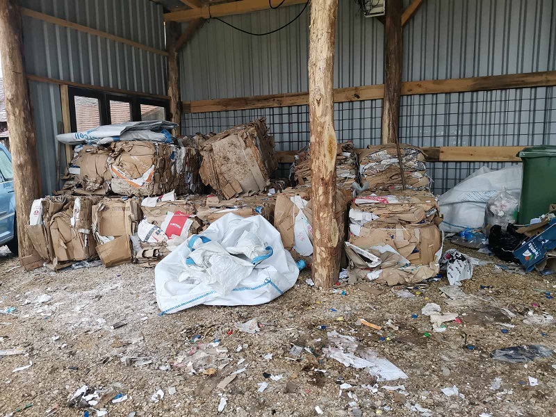 NAKON DVIJE DECENIJE U Švajcarskoj  VRATILI SE u rodne Lopare i pokrenuli posao (FOTO) 