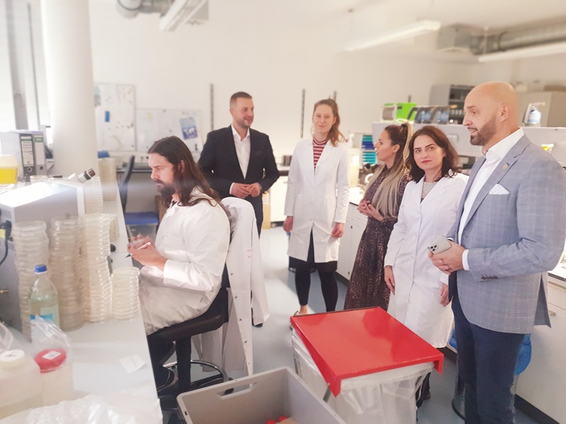 Ljekar Želimir Nešković iz Lopara sarađivao na razvoju novog zdravstvenog aparata u Bavarskoj