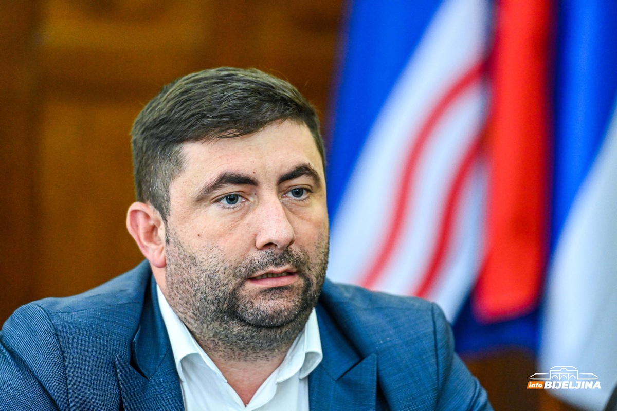 Da li je Ljubiša Petrović najavio svoju kandidaturu za predsjednika Srpske?