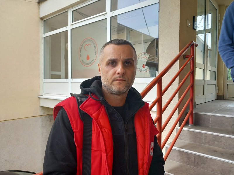 Nedelja Crvenog krsta u Bijeljini: Volonteri i građani darivali krv (FOTO)