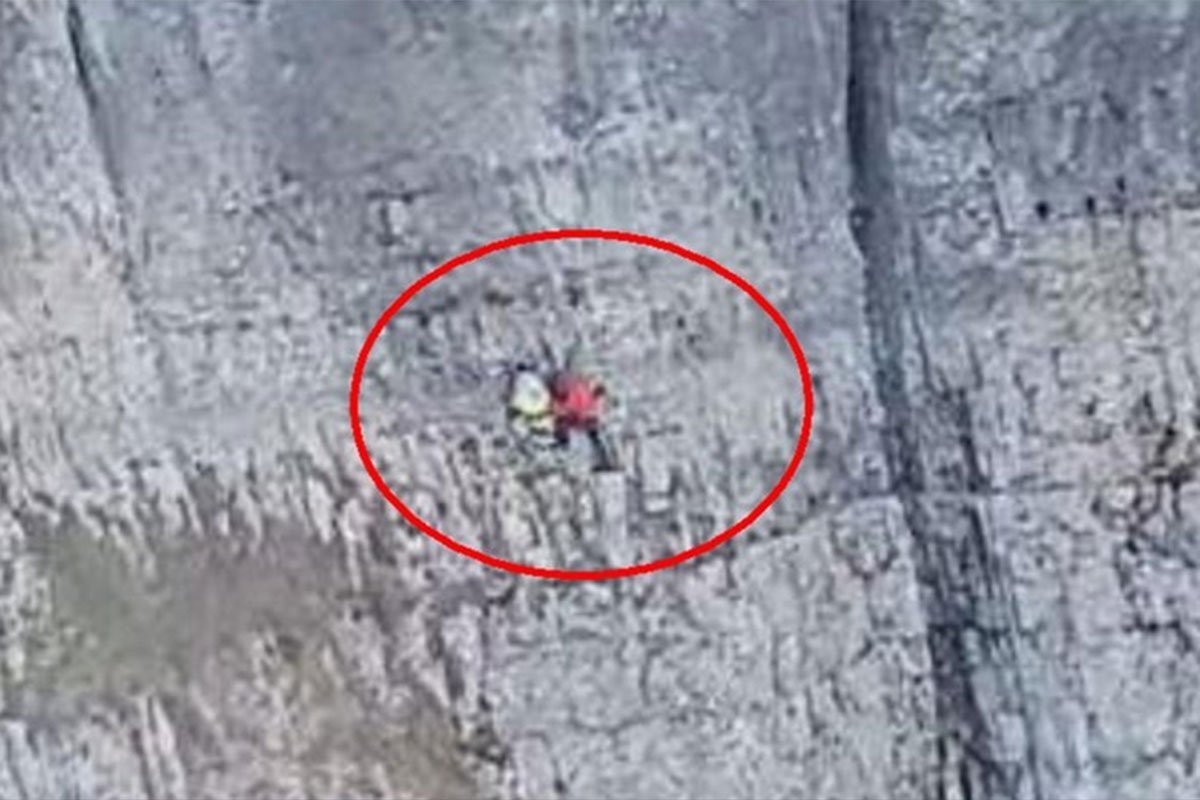 Velika akcija spasavanja u BiH: Povrijeđena žena visi na stijenama Veleža 