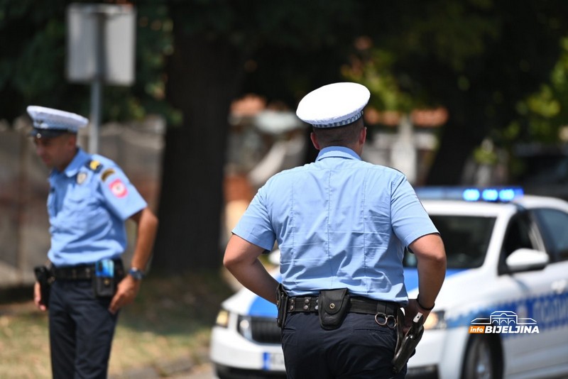 Bijeljina: Blokirana Račanska ulica, tragaju za ubicom policajca iz Srbije (FOTO, VIDEO) 