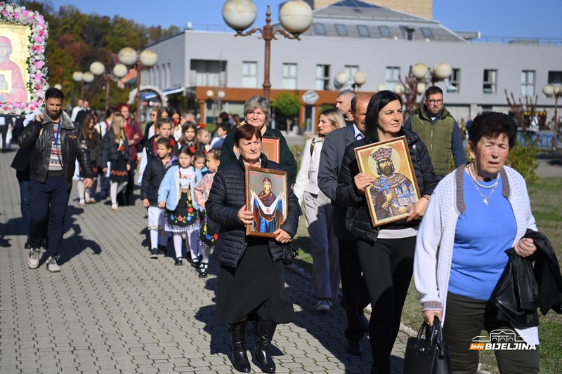 Sveta Petka okupila Ugljevičane u molitvi, vjeri i zajedništvu (FOTO)