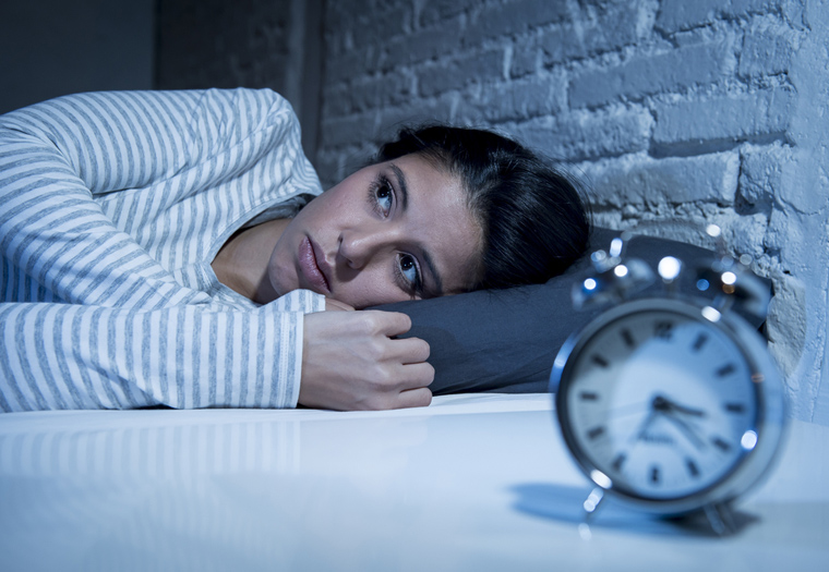 Što se događa s tijelom ako jedete prije spavanja?