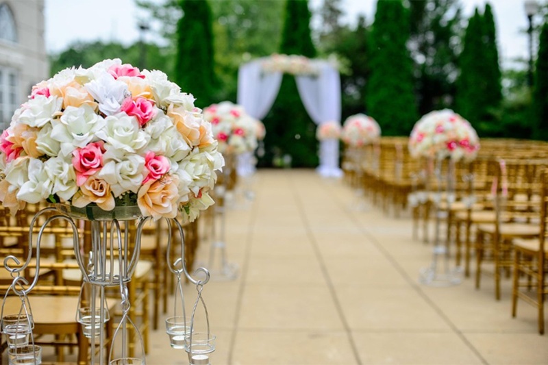 Šok u BiH: Svatovi mladu čekali satima, ona se nije pojavila