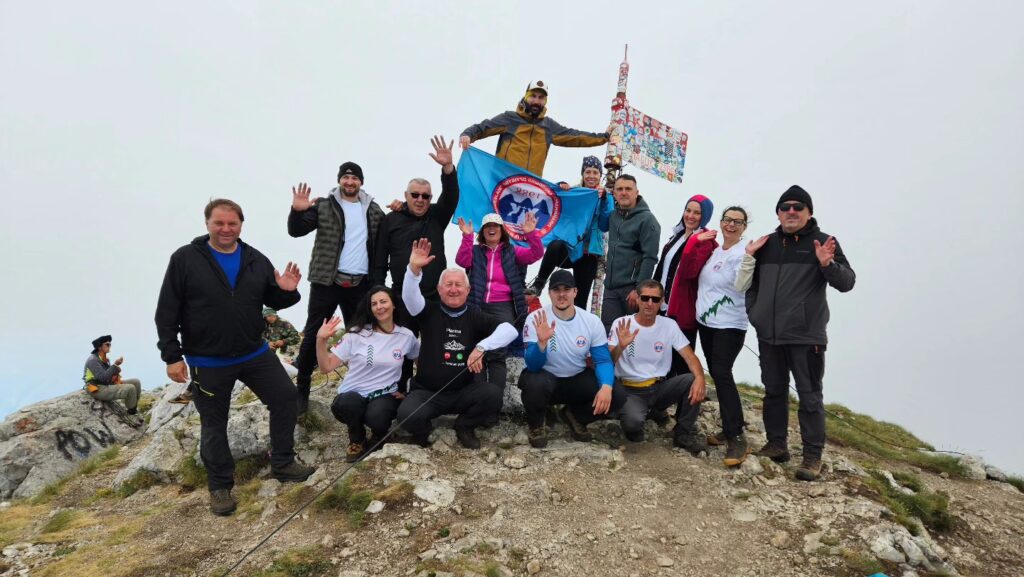 Planinari PED “Majevica“ osvojili Maglić: Vidovdanski uspon u znaku složnosti i prirodnih ljepota