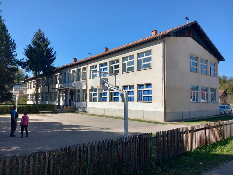 Škola u Priboju prije 15 godina imala 270 đaka, danas 95 (FOTO)