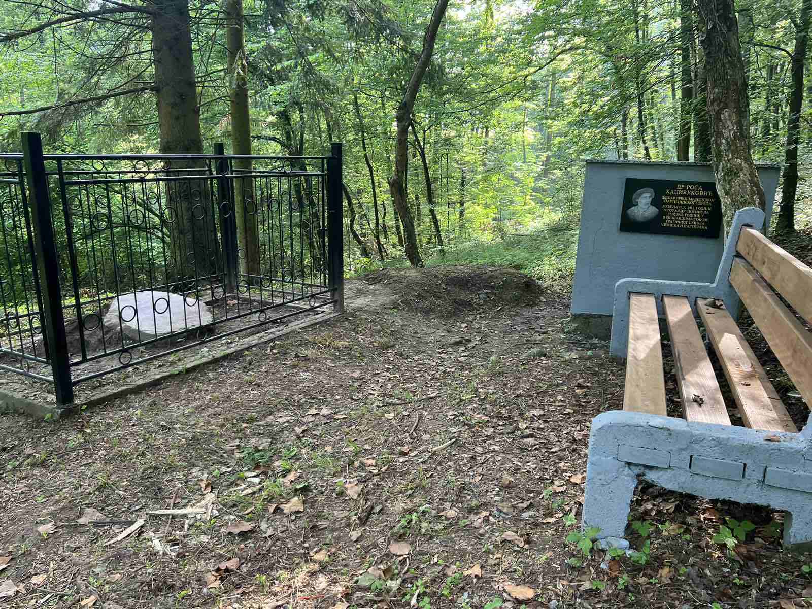 Rekonstruisana spomen-ploča i česma na mjestu pogibije narodnog heroja Rose Hadživuković 