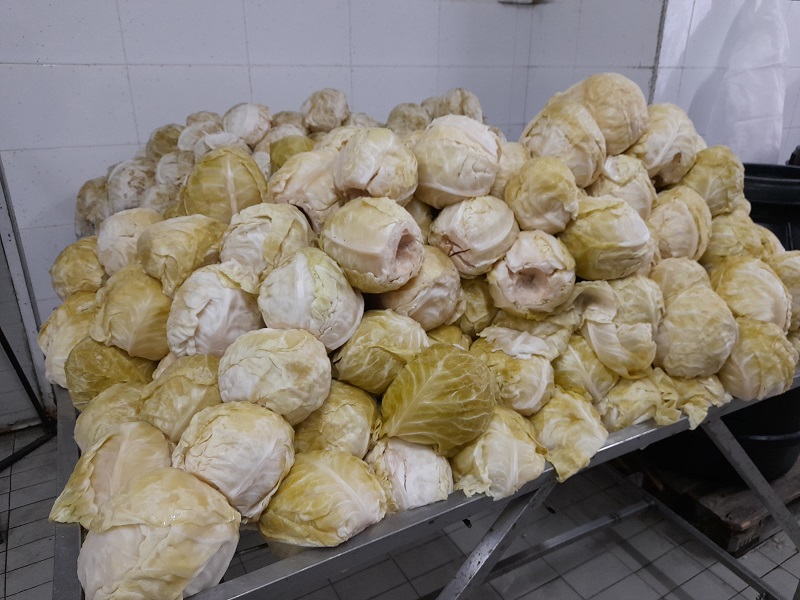 Kvalitet semberskog kupusa je neupitan, mora se urediti tržište i privući ozbiljni kupci 