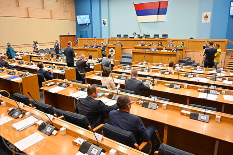 Narodna skupština donosi novi zakon o referendumu