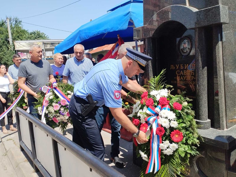 Dvadeset pet godina od ubistva Mauzera: Sjećanje na heroja i putokaz budućim generacijama /FOTO/
