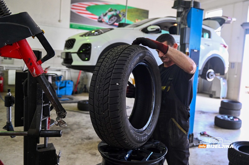 Stručnjak objasnio pravilo za mijenjanje guma na automobilu