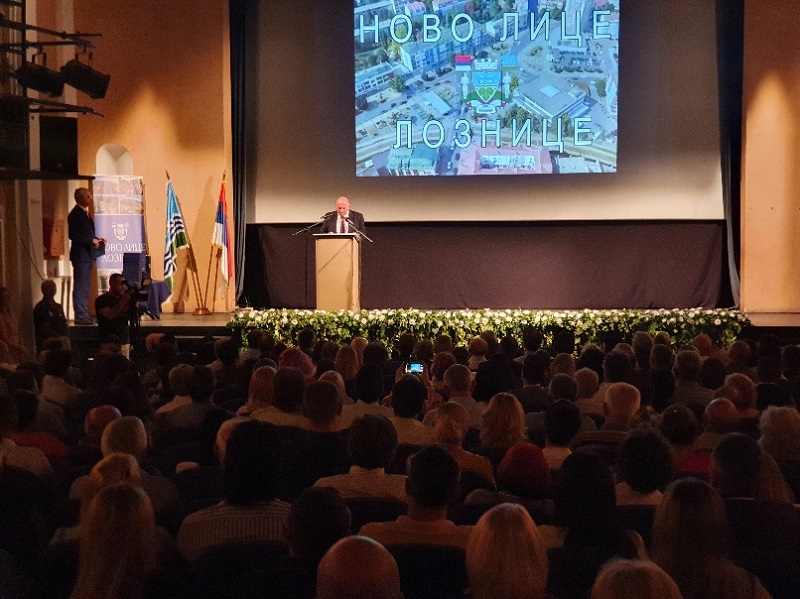 “Lozničani i Jadrani su naša braća” Čestitke iz Ugljevika gradu Loznici