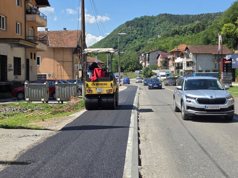 Večeras obustava saobraćaja na ulasku u Zvornik zbog asfaltiranja