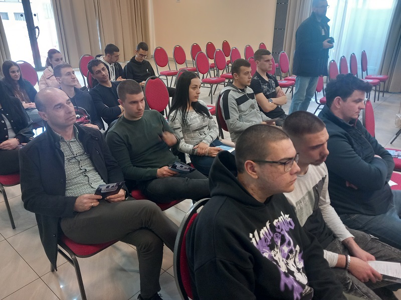 „Preduzetni – Ka razvoju grada“ – održana konferencija za mlade preduzetnike iz Bijeljine (FOTO)