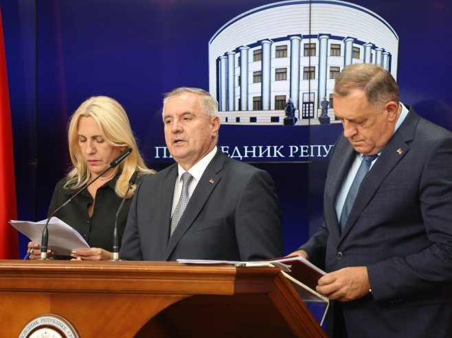 Višković: Šmit želi da se ugradi u milione od slučaja