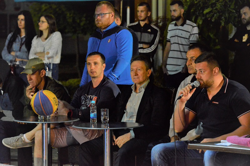 Ugljevik bio domaćin turniru u uličnom basketu
