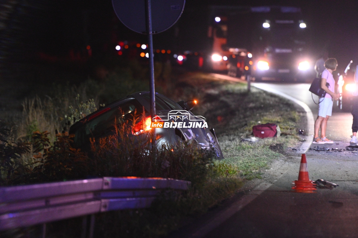 Teška nesreća u Bijeljini, POGINULE dvije osobe (FOTO)