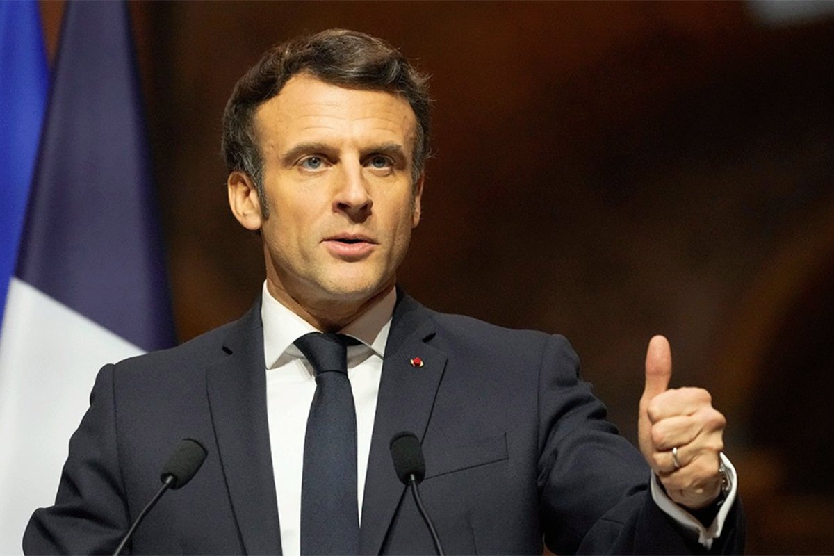 Makron uvodi vanredno stanje?