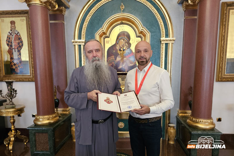 Miroslav Kojadinović dobitnik Ordena Kralja Dragutina: OD SRCA DARUJE RODU I CRKVI SVOJOJ 