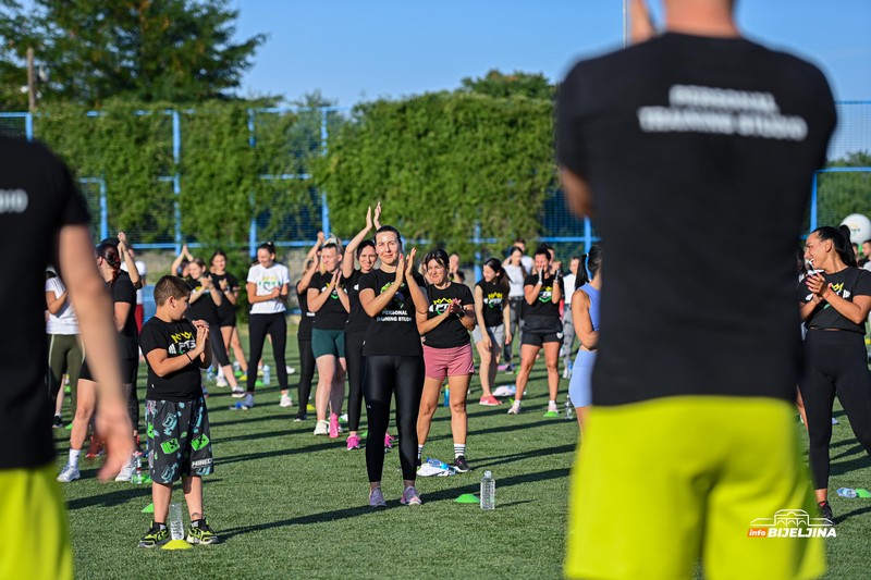 “Personal Training Studio” slavi 5. rođendan, volja i trud se isplatili: Trening na otvorenom, pa žurka (FOTO)