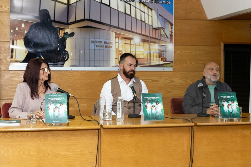 Aleksandar Boroja i Dejan Gojković predstavili knjigu: Vježbanje ključ očuvanja zdravlja i vitalnosti (FOTO)