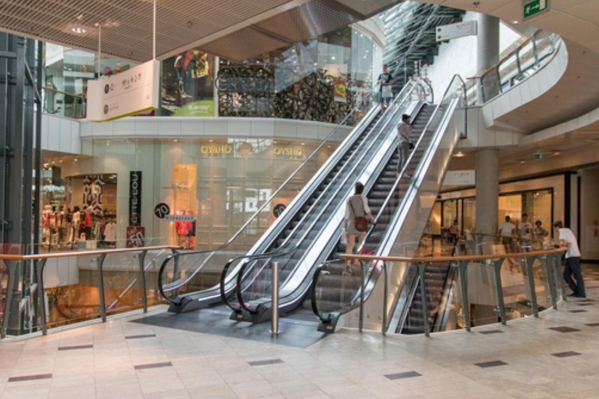 Trgovački centri u Banjaluci moći će raditi samo zadnju nedjelju u mjesecu?