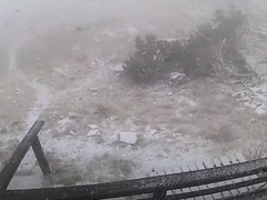 NEVRIJEME POGODILO DALMACIJU Pijavice, vjetar i grad nosili krovove (VIDEO)