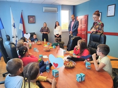 ŠKOLARCI U POSJETI OPŠTINSKOJ UPRAVI, Obillježavanje Dječije nedjelje u Ugljeviku