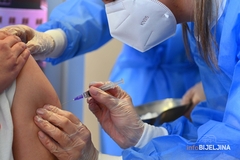 U Bijeljini rusku vakcinu primilo više od 900 ljudi, bez nuspojava
