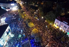 Policijska uprava Banjaluka: Oko 30.000 građana na javnom skupu