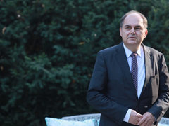 "Autoputevi" i "Putevi" tuže UIO zbog Šmita