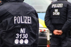 Teško naoružana njemačka policija savladala mladića iz BiH, osumnjičen za terorizam