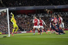 Arsenal nokautirao PSŽ, Leveruzen srušio Milan