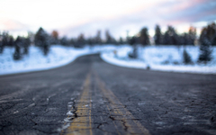 OPREZ! Klizavi kolovozi zbog snijega